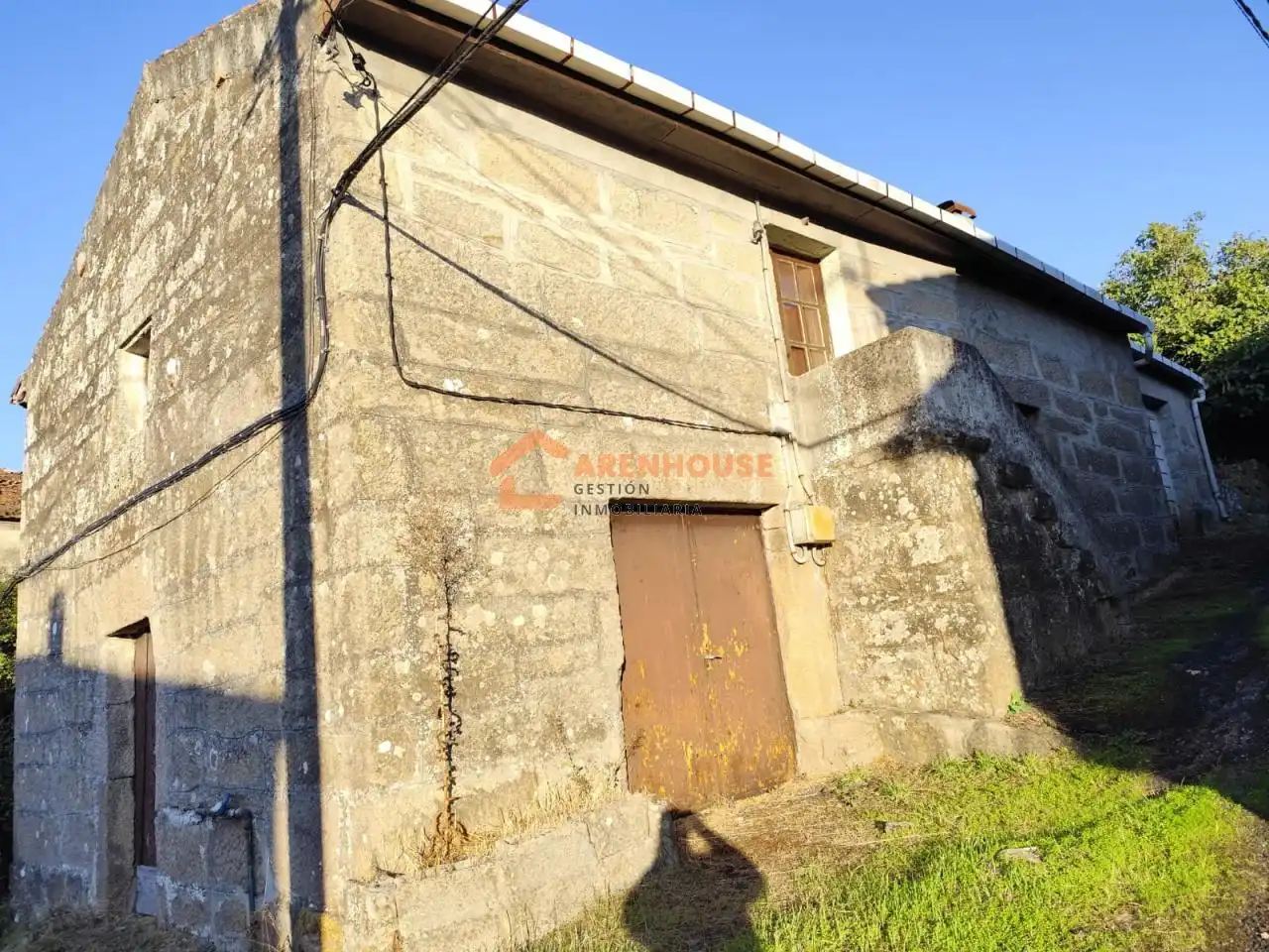 https://static.fotocasa.es/images/ads/9046afc0-cf85-4d88-bb33-2058297a97f9?rule=original