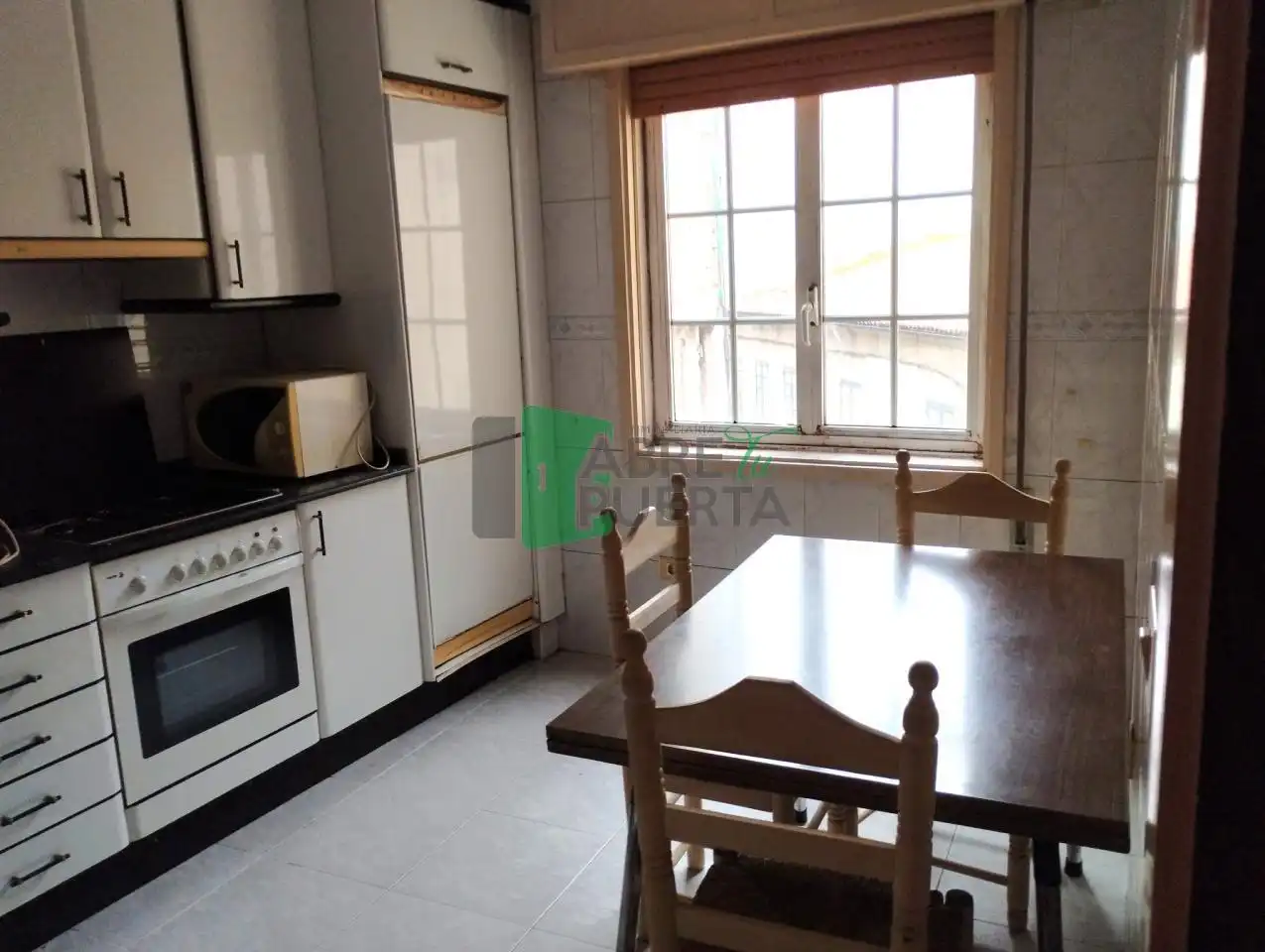 https://static.fotocasa.es/images/ads/ad49f7f6-24be-45e8-9d24-16fdc065edce?rule=original