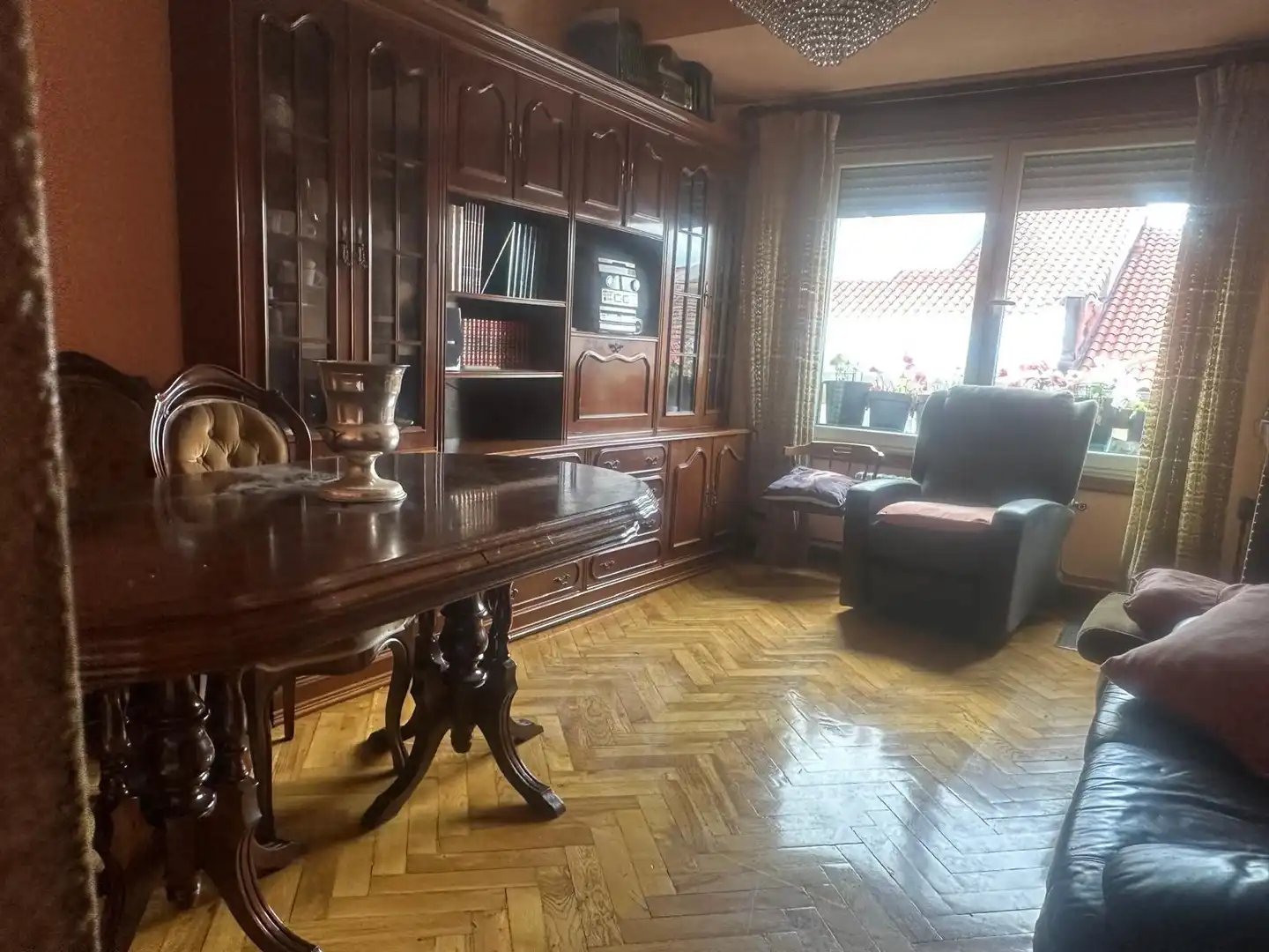 https://static.fotocasa.es/images/ads/d0a2e649-a961-4f43-9ebb-e3d3e854ea61?rule=original