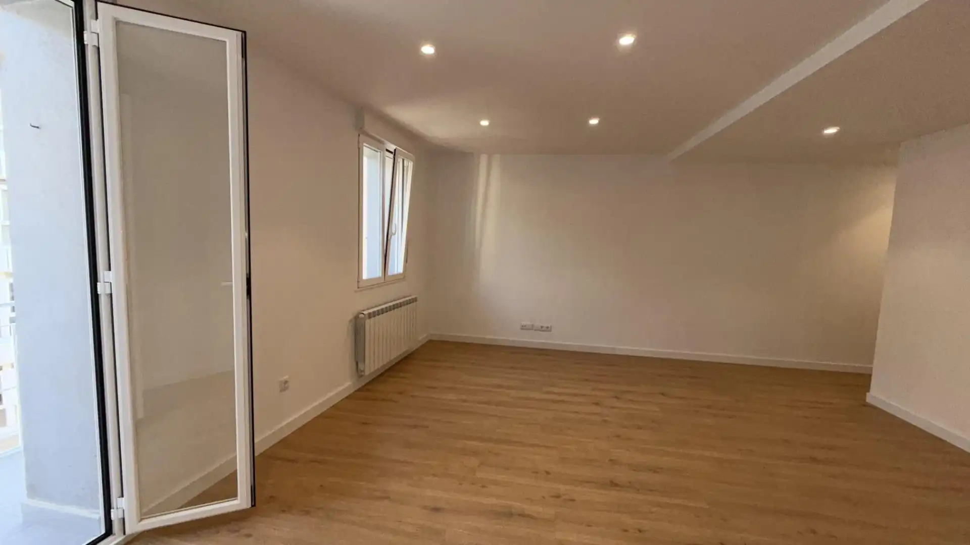 https://static.fotocasa.es/images/ads/563f5599-0b22-4a07-b08e-89d7151847f1?rule=original