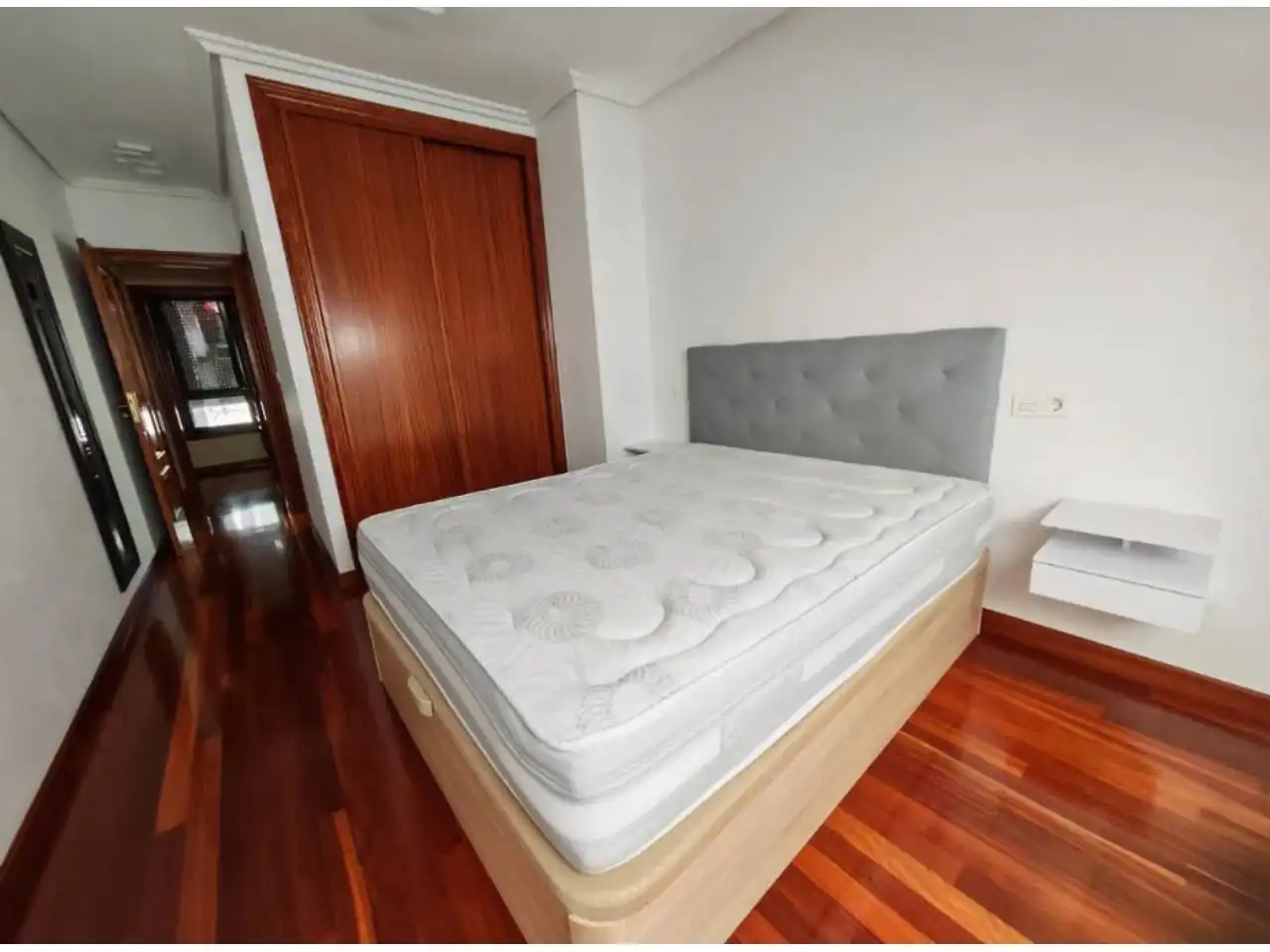 https://static.fotocasa.es/images/ads/ca2b4a83-4a7b-4cea-ac63-2865a1fc906d?rule=original