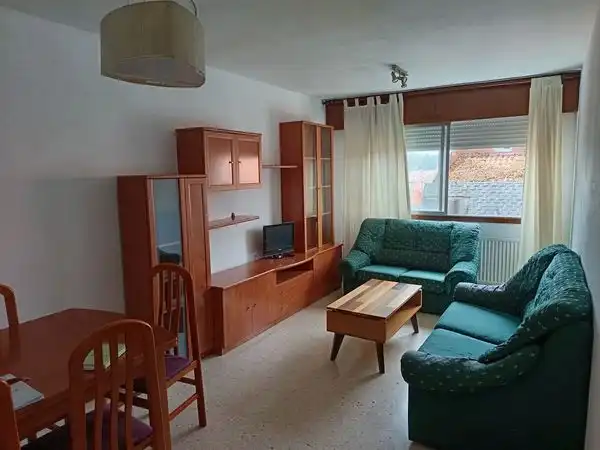 https://static.fotocasa.es/images/ads/646b4563-5ad2-4a0b-8a41-301ffb55b540?rule=original