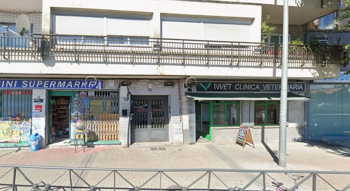 https://static.fotocasa.es/images/ads/0c33d72c-608f-446b-8b65-eb92b8a2a625?rule=original