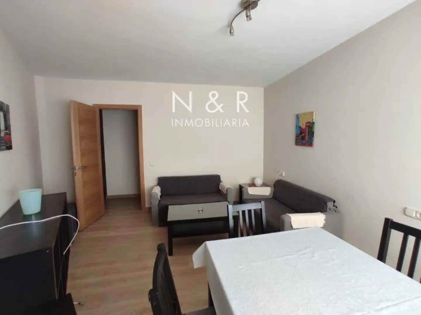 https://static.fotocasa.es/images/ads/36461b20-dad4-4346-89fc-f2d72aab722e?rule=original
