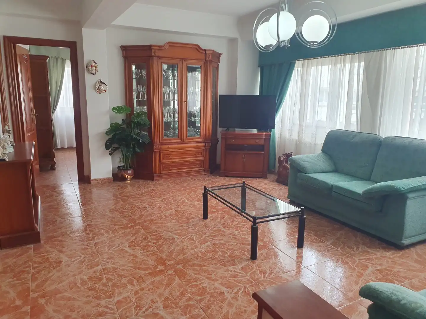 https://static.fotocasa.es/images/anuncio/2026/08/24/190540646/4992632714.jpg?rule=original