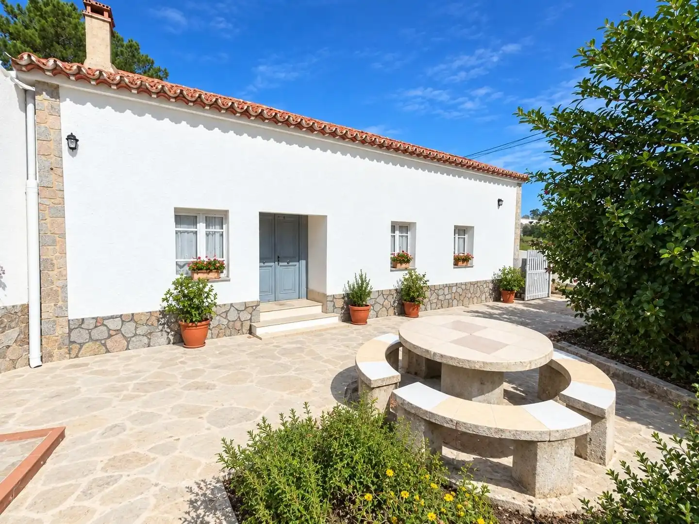 https://static.fotocasa.es/images/ads/a8304976-013d-490b-b1a6-6b03f8ab87bf?rule=original