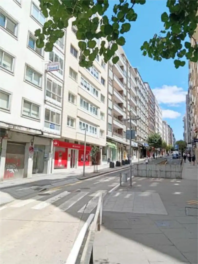 https://static.fotocasa.es/images/anuncio/2026/08/24/190545451/4993183804.jpg?rule=original