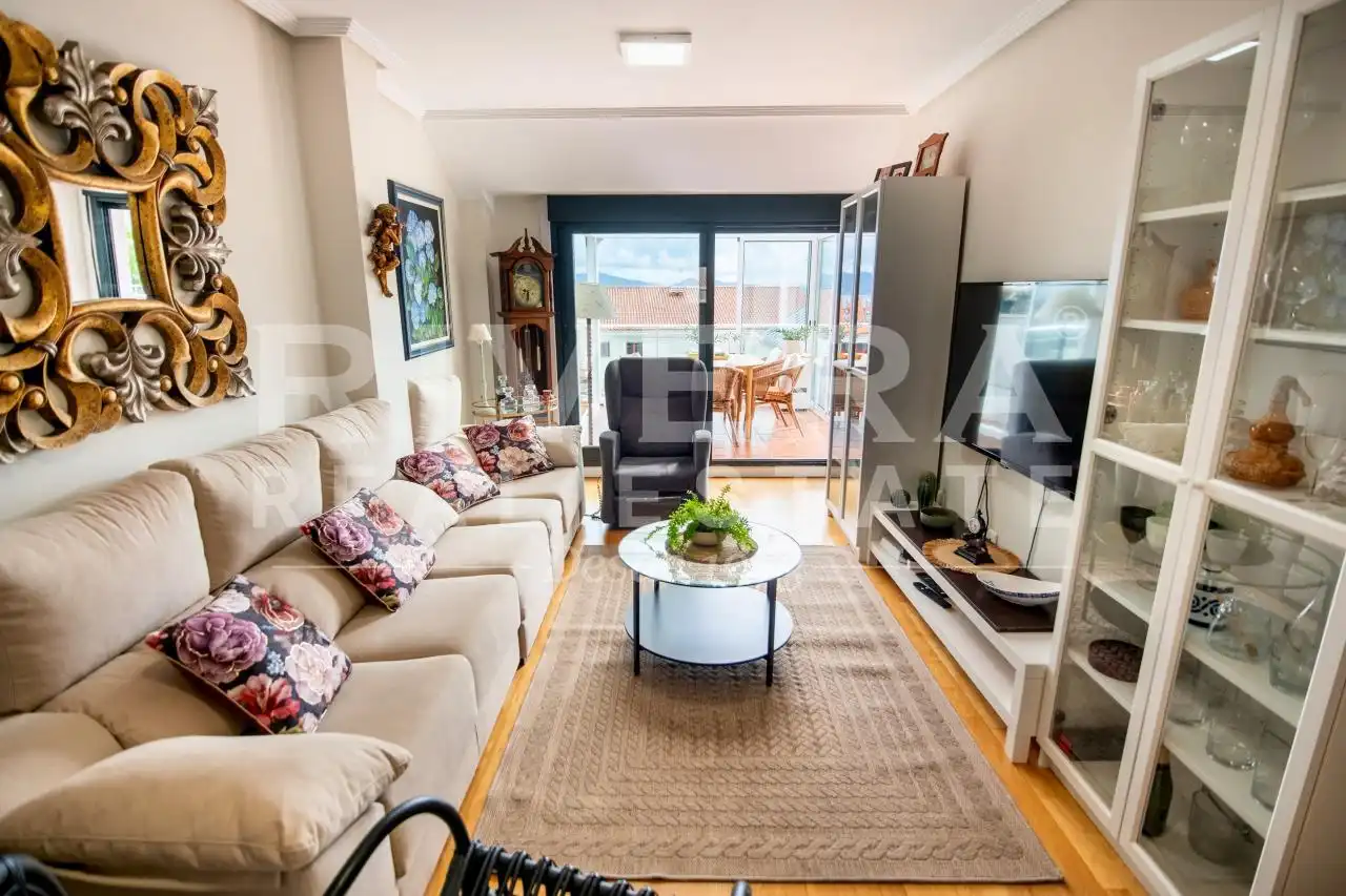 https://static.fotocasa.es/images/ads/fe01b0d7-dc5f-4be7-90f6-84e62c5db279?rule=original