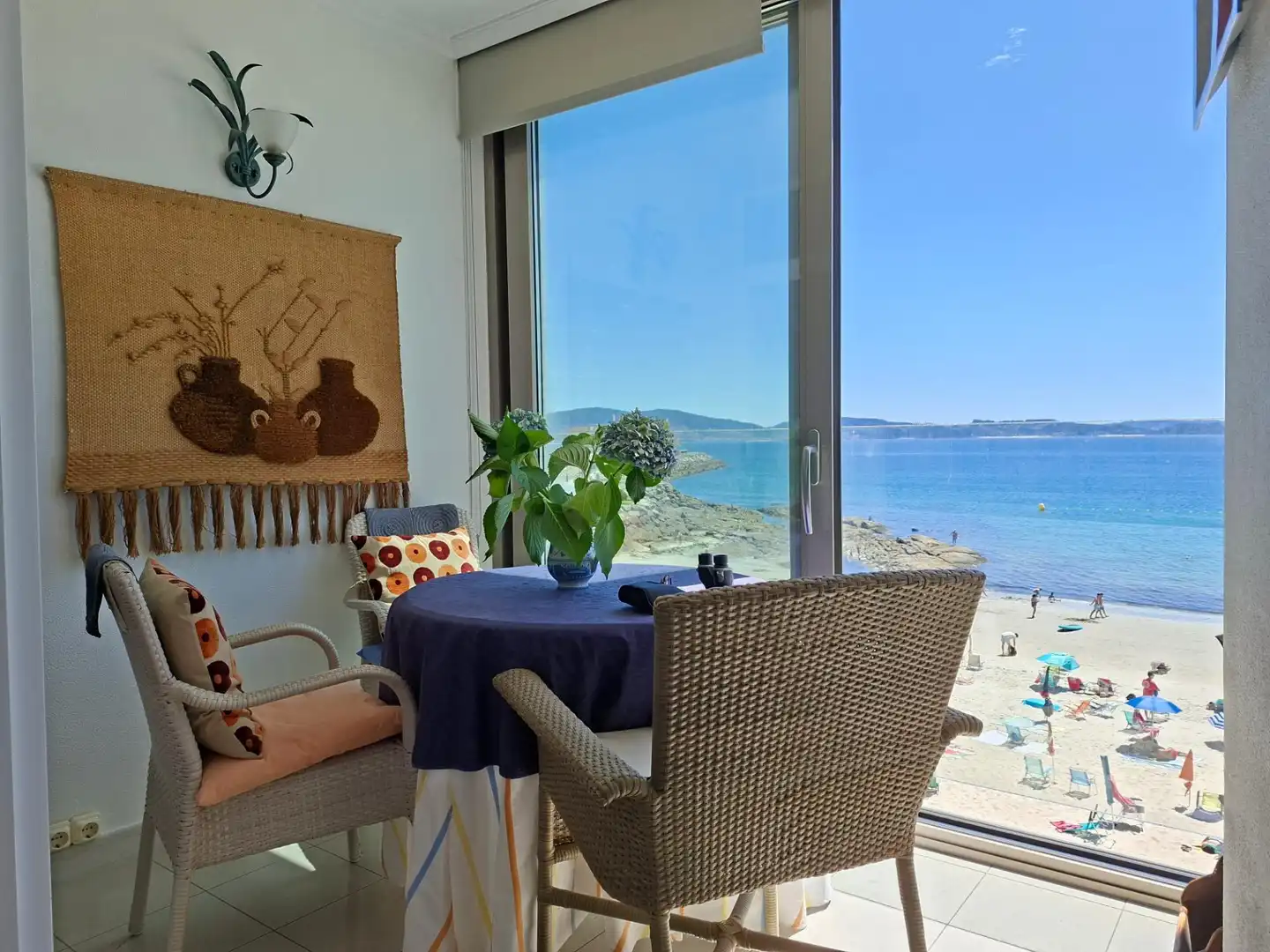 https://static.fotocasa.es/images/ads/053bde60-1f54-4684-bf52-2becf0041730?rule=original