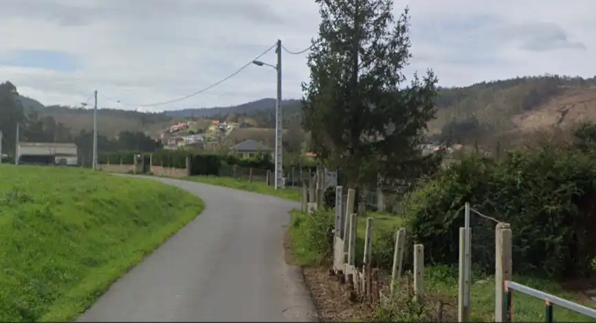 https://static.fotocasa.es/images/ads/1d9fce79-be5e-4346-a0ab-122fadfa688d?rule=original