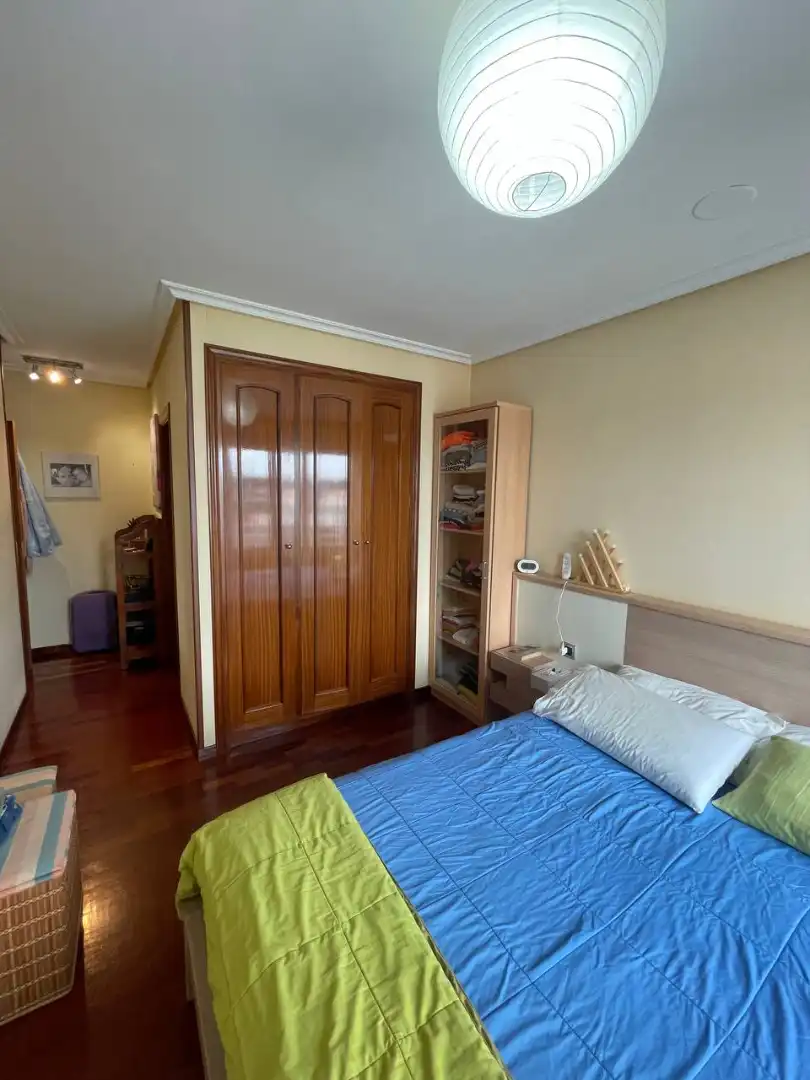 https://static.fotocasa.es/images/ads/5cae43d3-cf15-4eb7-8d9b-31d405670fca?rule=original