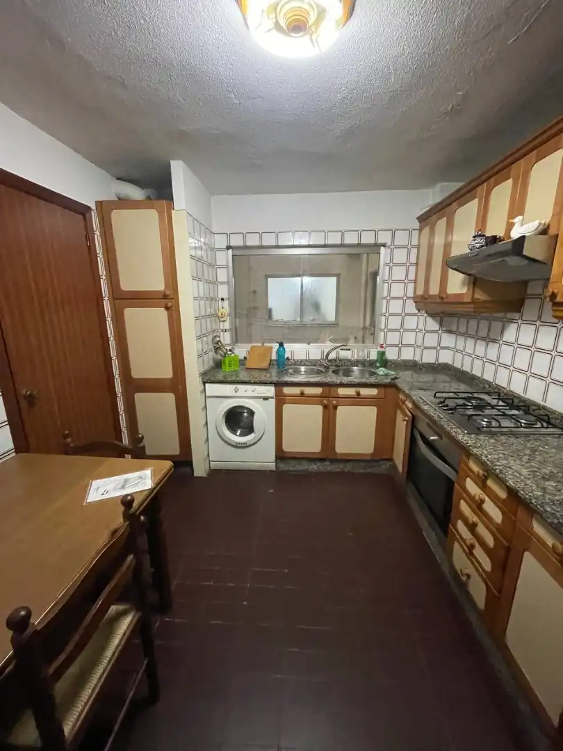 https://static.fotocasa.es/images/ads/e1b5a7db-393d-4f28-ab7e-413eb40410b1?rule=original