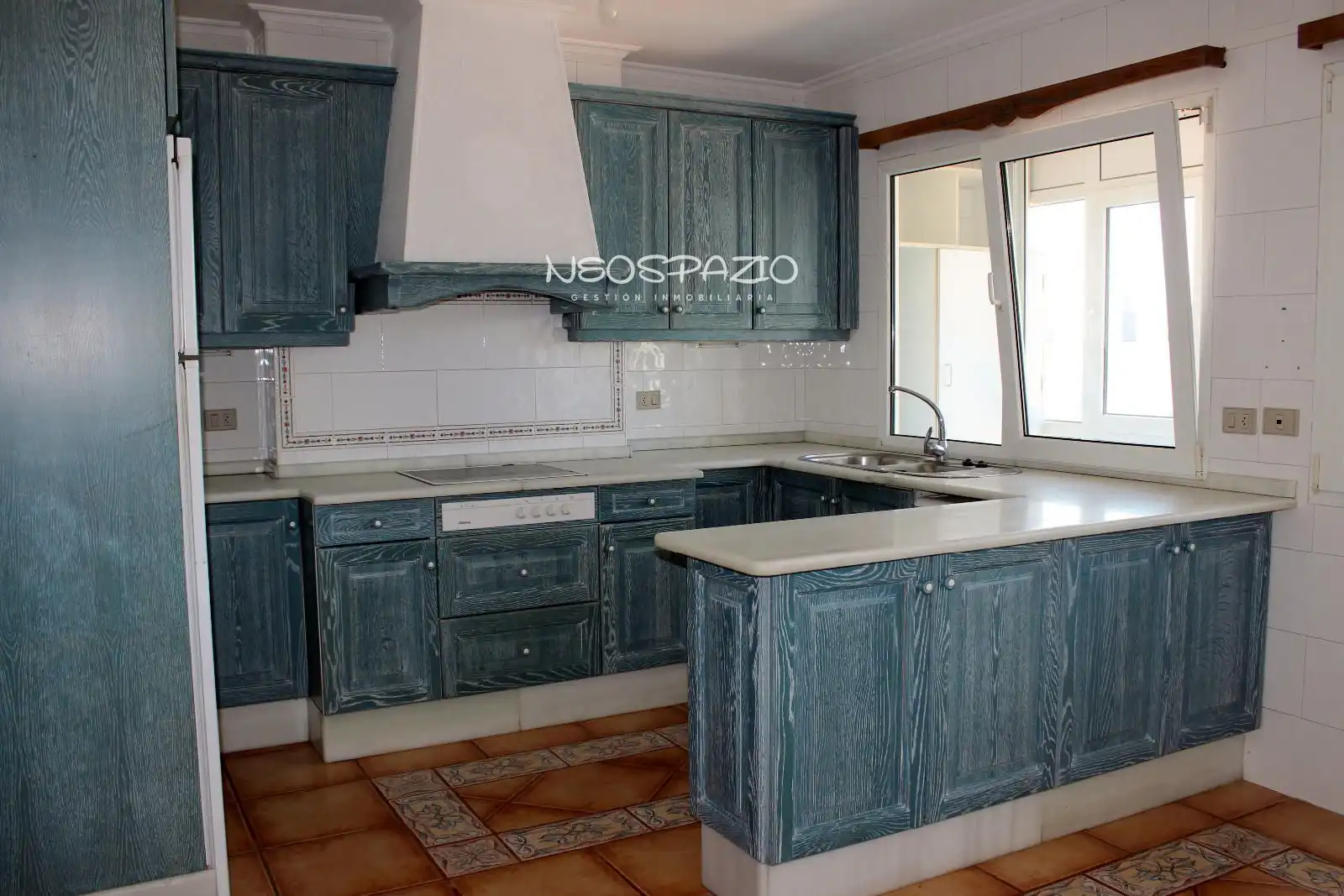 https://static.fotocasa.es/images/ads/f01b589a-756c-4174-a190-ccdd0551f887?rule=original