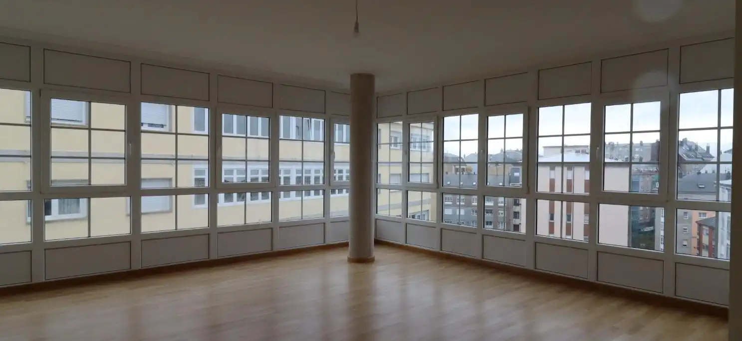 https://static.fotocasa.es/images/ads/4f148660-3446-4f0f-82ed-10d0273ea4ef?rule=original
