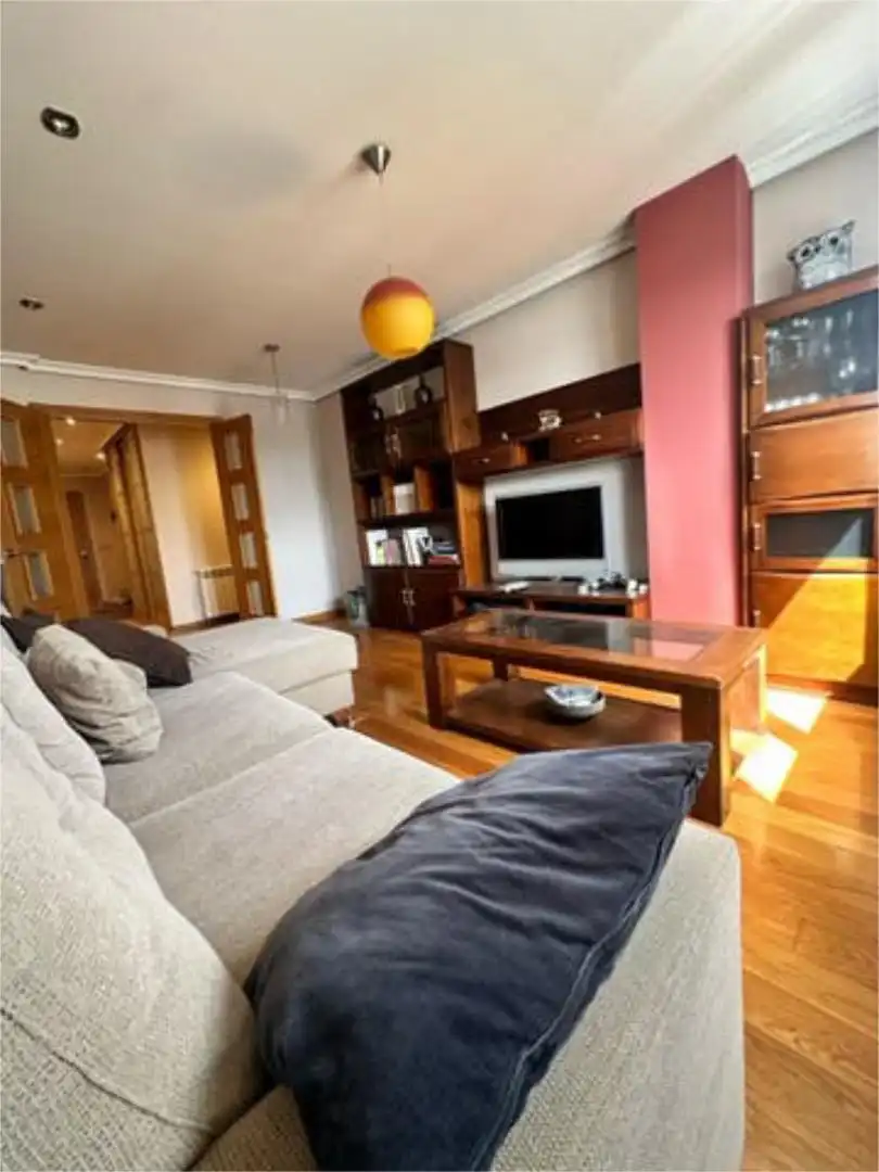 https://static.fotocasa.es/images/anuncio/2026/08/13/190464079/4987844643.jpg?rule=original