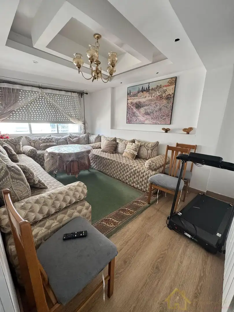 https://static.fotocasa.es/images/ads/91ff9ec5-9ebc-480b-a406-3f76c08f4c76?rule=original