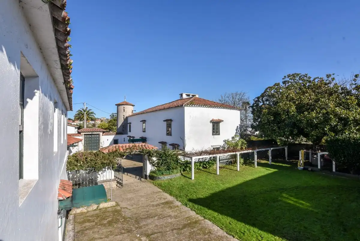 https://static.fotocasa.es/images/ads/3e55550e-95aa-4b9e-bf6e-ebae2a4cee9a?rule=original