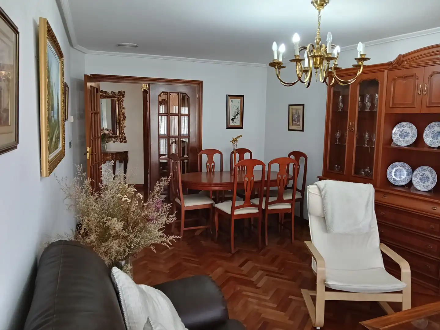 https://static.fotocasa.es/images/ads/95083335-b319-4bb8-9281-ac82d6ec0e81?rule=original