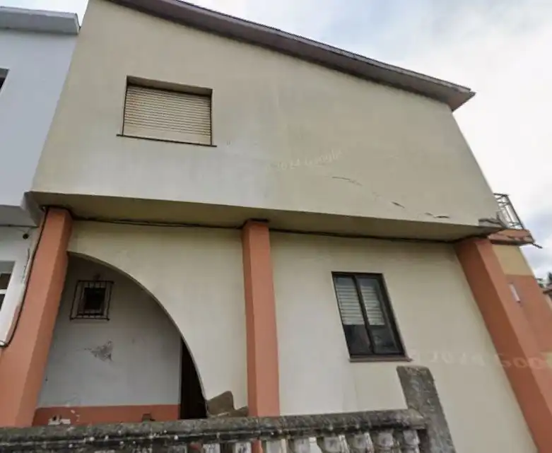 https://static.fotocasa.es/images/ads/ebf85b8e-da67-4610-b79f-0e1a008970b6?rule=original