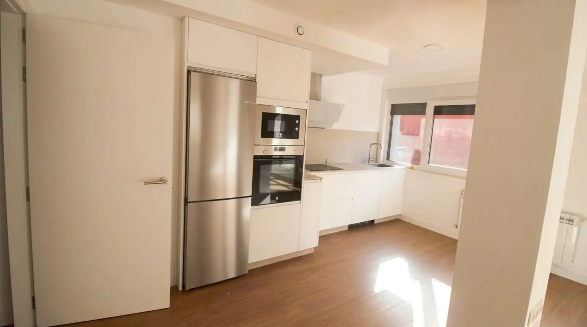 https://static.fotocasa.es/images/ads/606d88c1-3215-432b-afa5-a707fcaac33d?rule=original