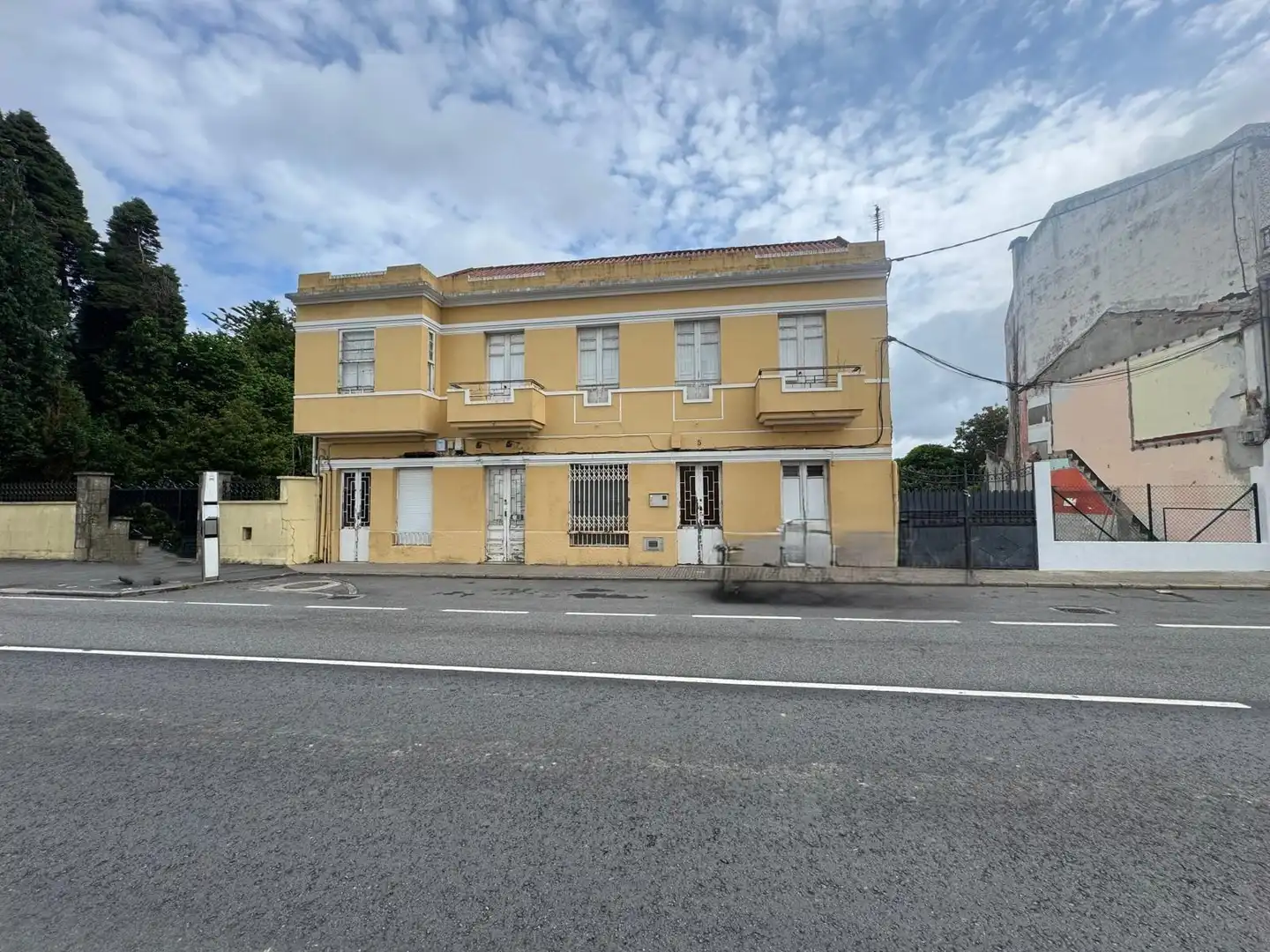 https://static.fotocasa.es/images/ads/b6353d3f-dba5-4ce9-a635-54aa4111d048?rule=original