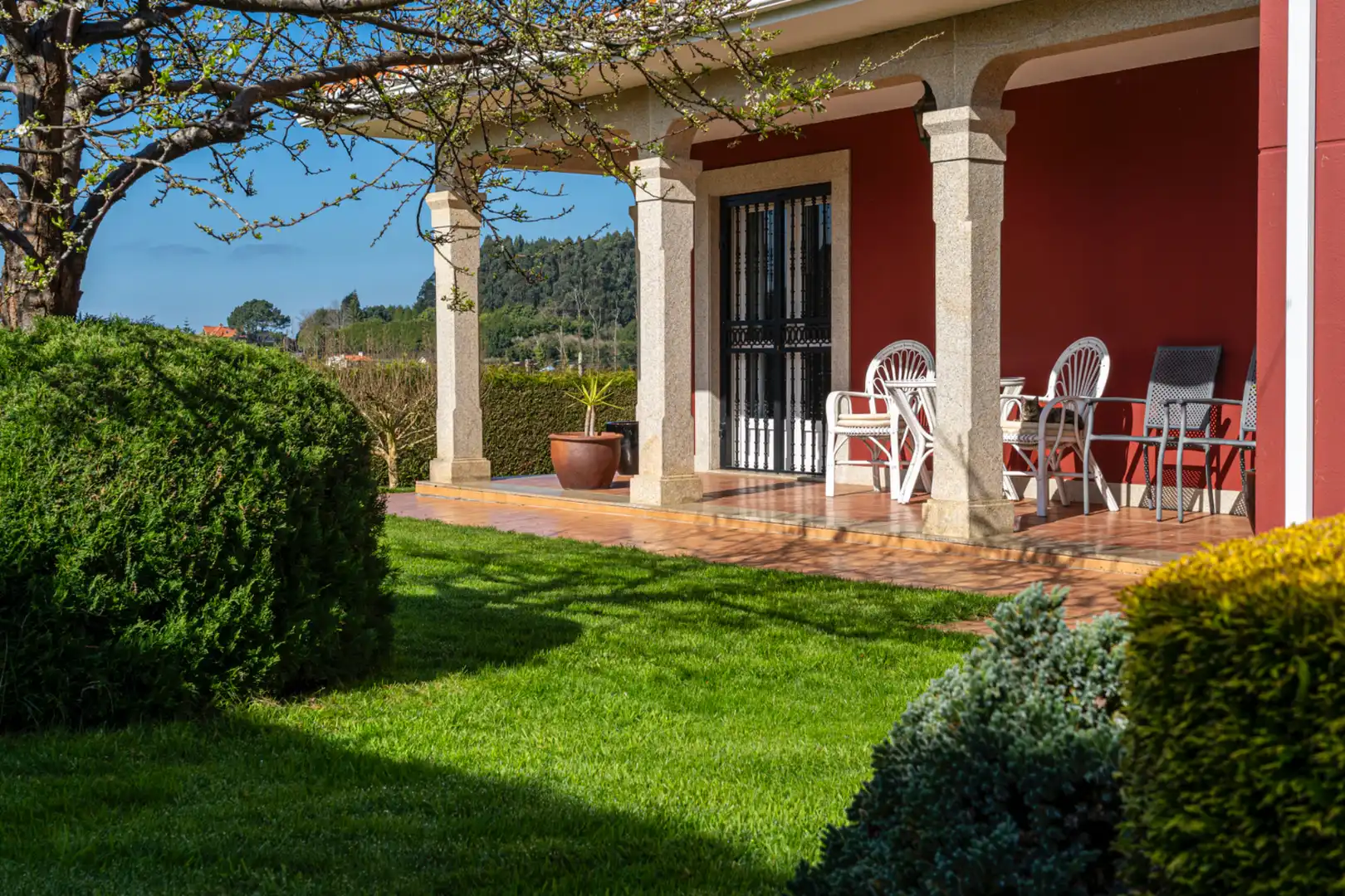 https://static.fotocasa.es/images/ads/c4fc2d77-ea0a-43f1-8e0f-df015df7e69a?rule=original
