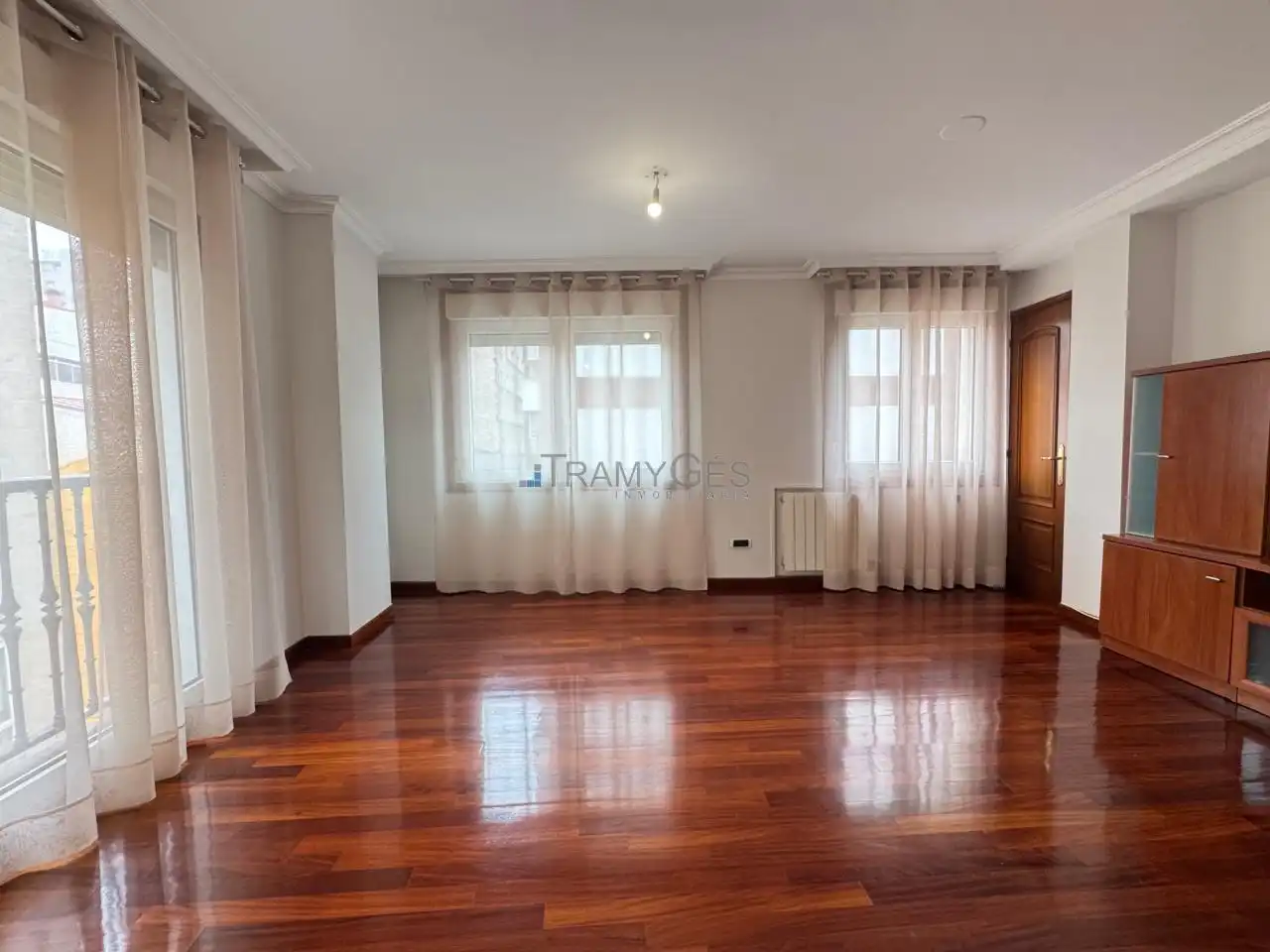 https://static.fotocasa.es/images/ads/32fda61b-631e-4fa6-8dd4-001c06c57342?rule=original