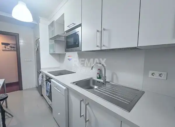 https://static.fotocasa.es/images/ads/c23ab7e6-04e7-4ee6-910f-55a62ef0ecb1?rule=original