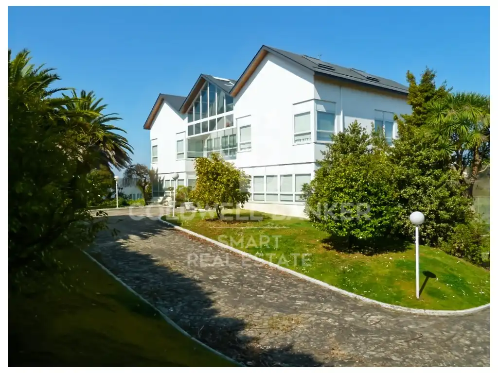 https://static.fotocasa.es/images/ads/e9f5db19-2159-432c-b081-9865ad949231?rule=original