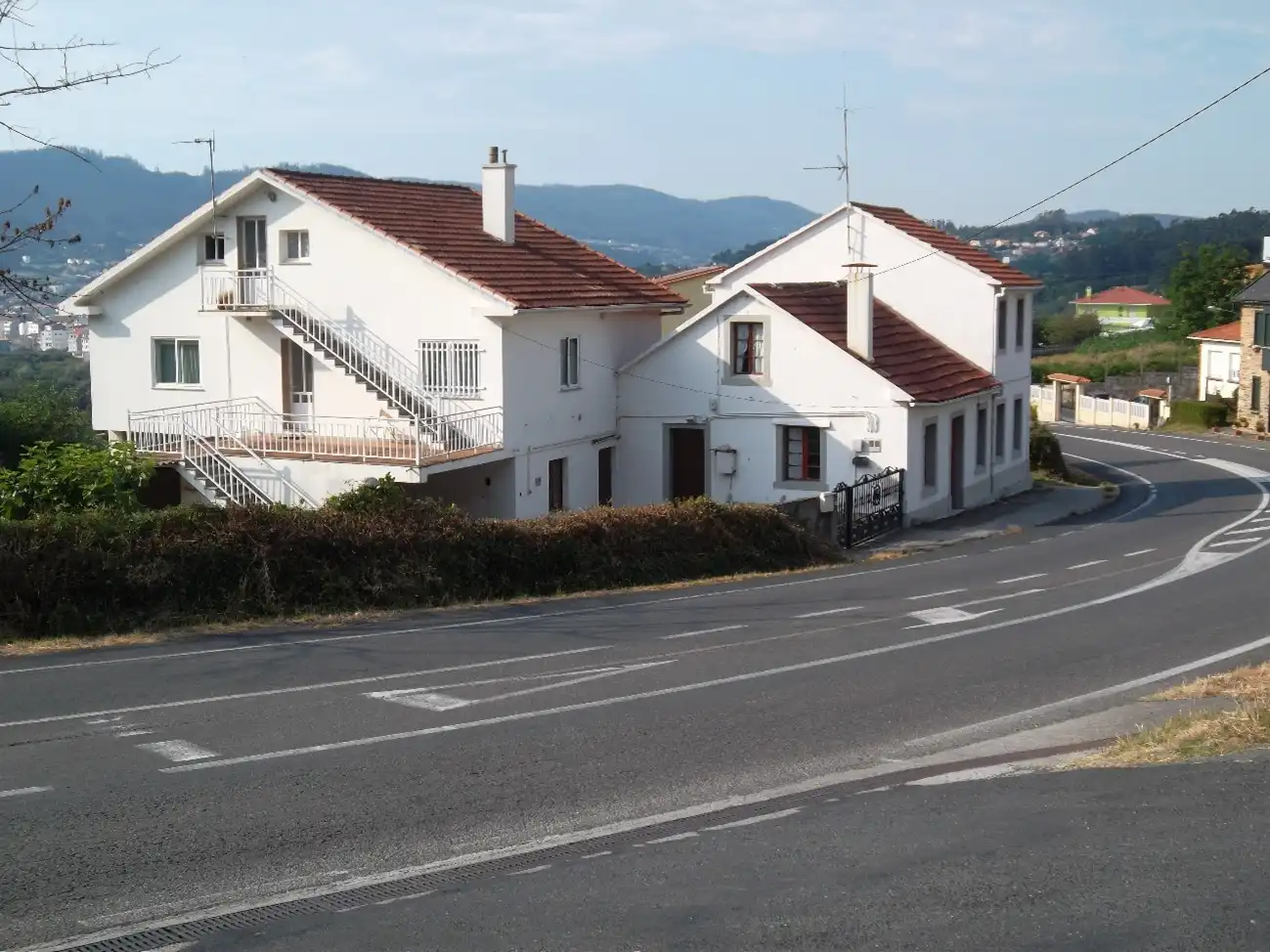 https://static.fotocasa.es/images/ads/9fcc659f-ffb2-4198-87fc-825a0575ec94?rule=original