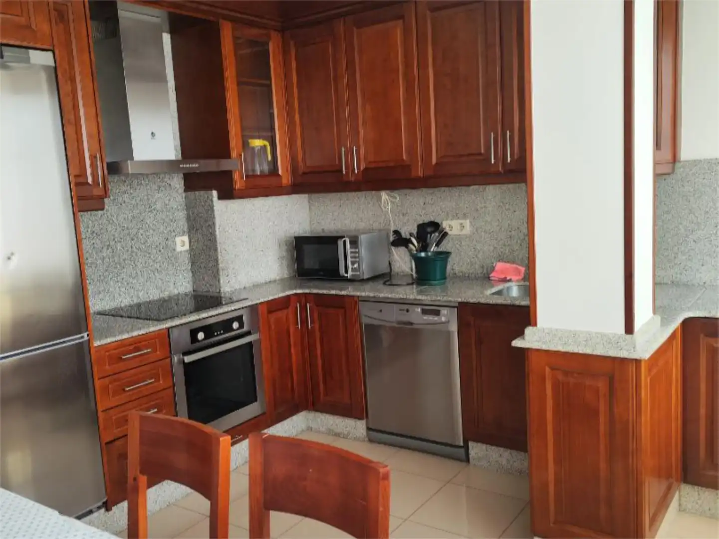 https://static.fotocasa.es/images/anuncio/2026/03/23/189186694/4881608176.jpg?rule=original