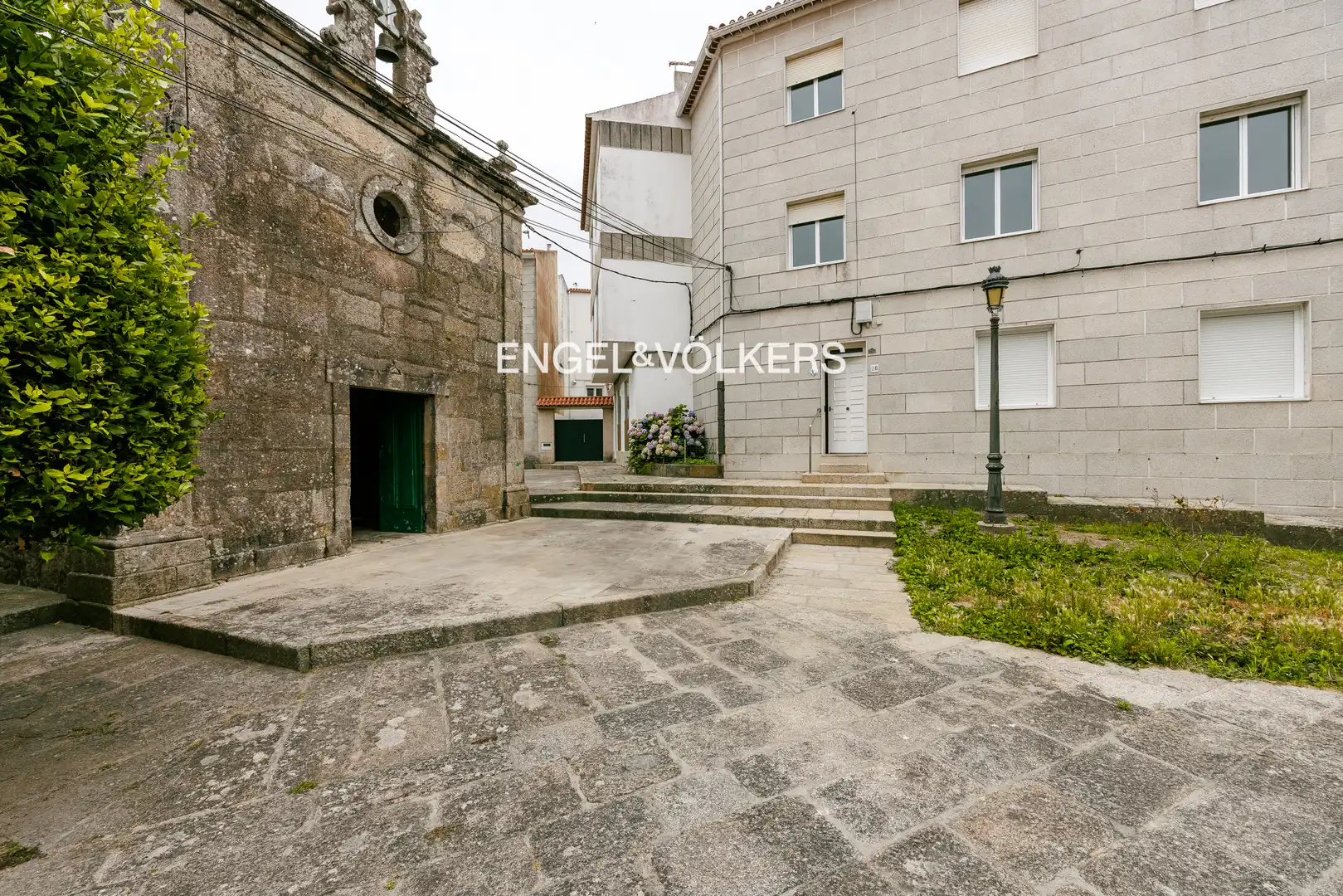 https://static.fotocasa.es/images/ads/bfe86506-6a36-4f31-90ca-4d9e19a3f38c?rule=original