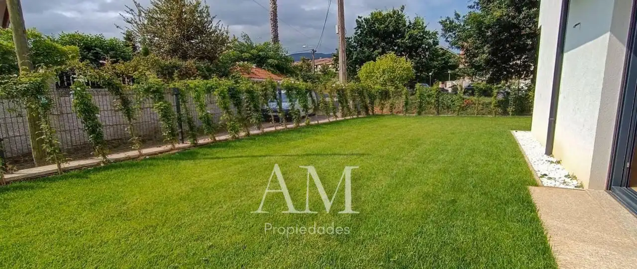 https://static.fotocasa.es/images/ads/fc4987fc-b8b5-43bf-9576-2509388b233d?rule=original