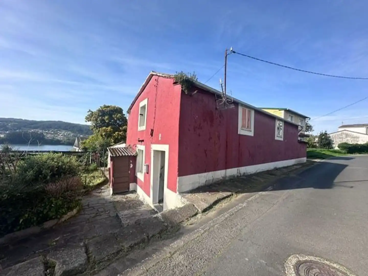 https://static.fotocasa.es/images/ads/052cc14c-cf0c-4e23-9824-4c0fc6232340?rule=original