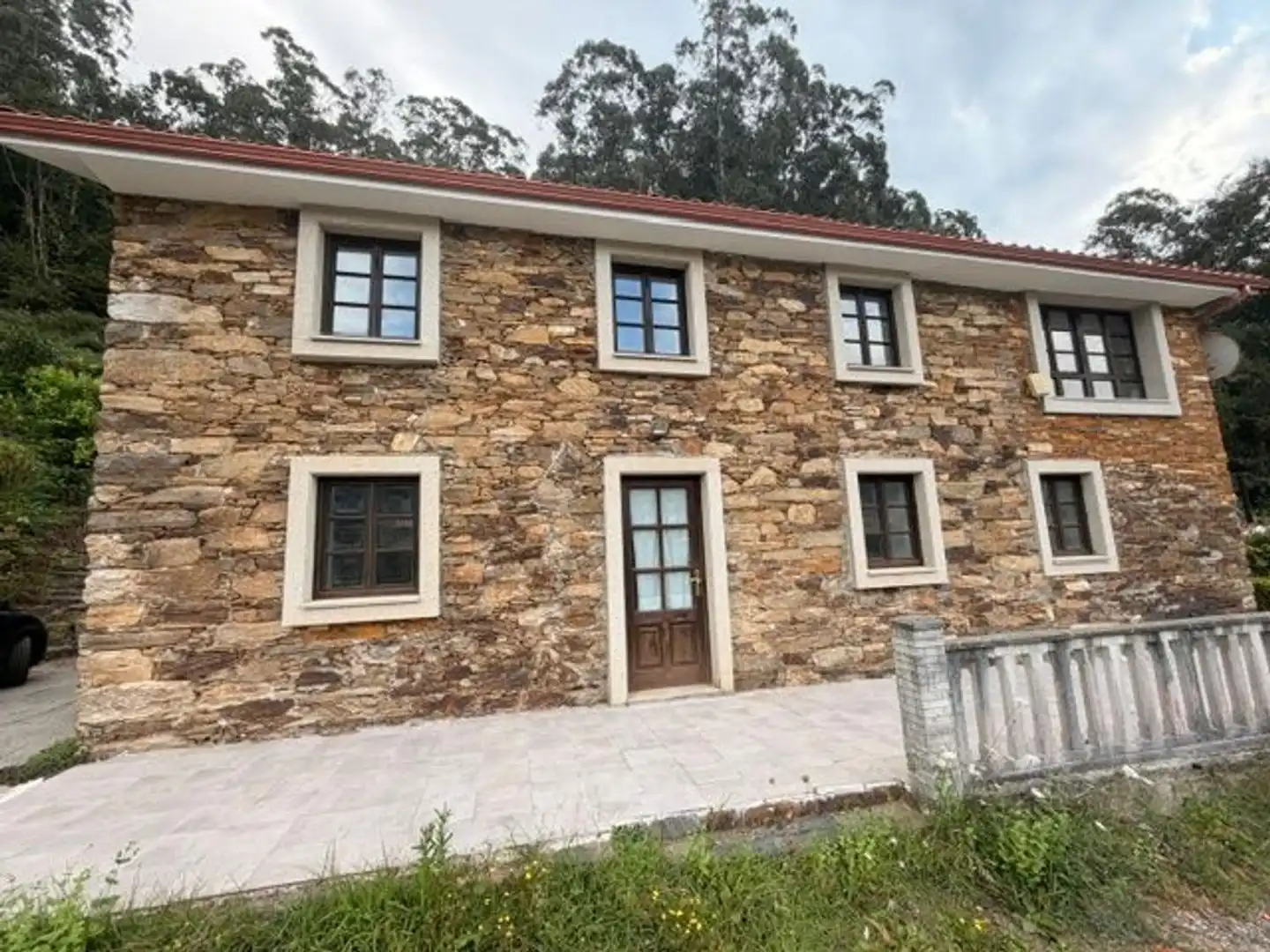 https://static.fotocasa.es/images/ads/cab9a2f3-8111-4867-8db3-3eb52c117c5e?rule=original