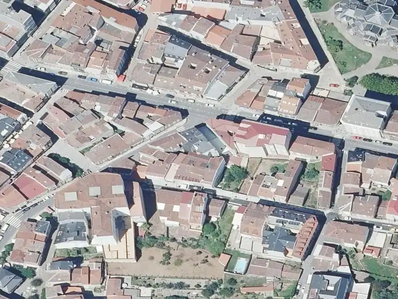 https://static.fotocasa.es/images/ads/71f12508-addc-4d5d-926c-70d3ed6637bf?rule=original