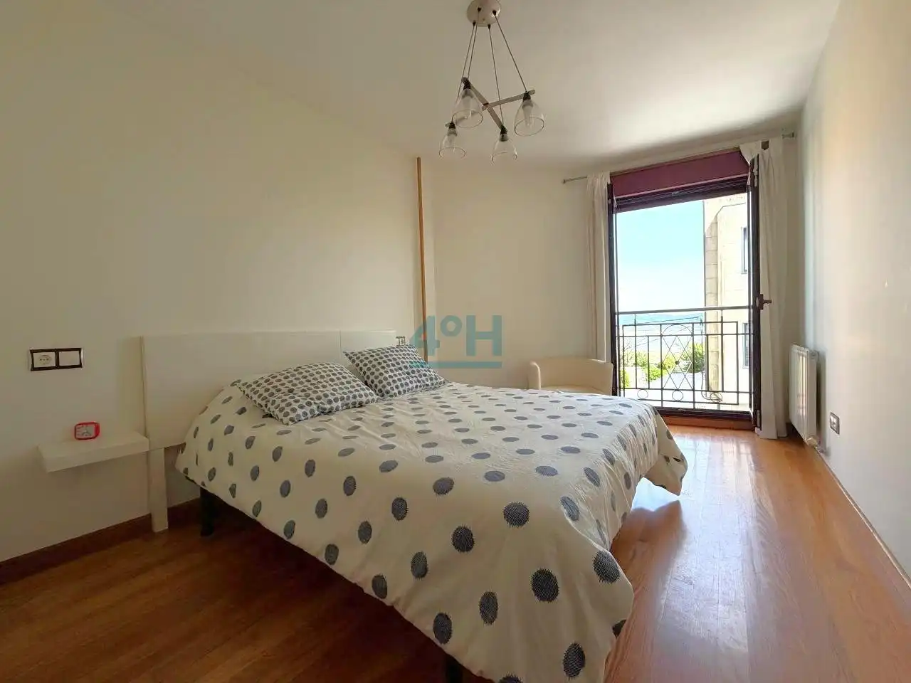 https://static.fotocasa.es/images/ads/e50d90d3-59c5-43ac-b71e-5650feca5031?rule=original