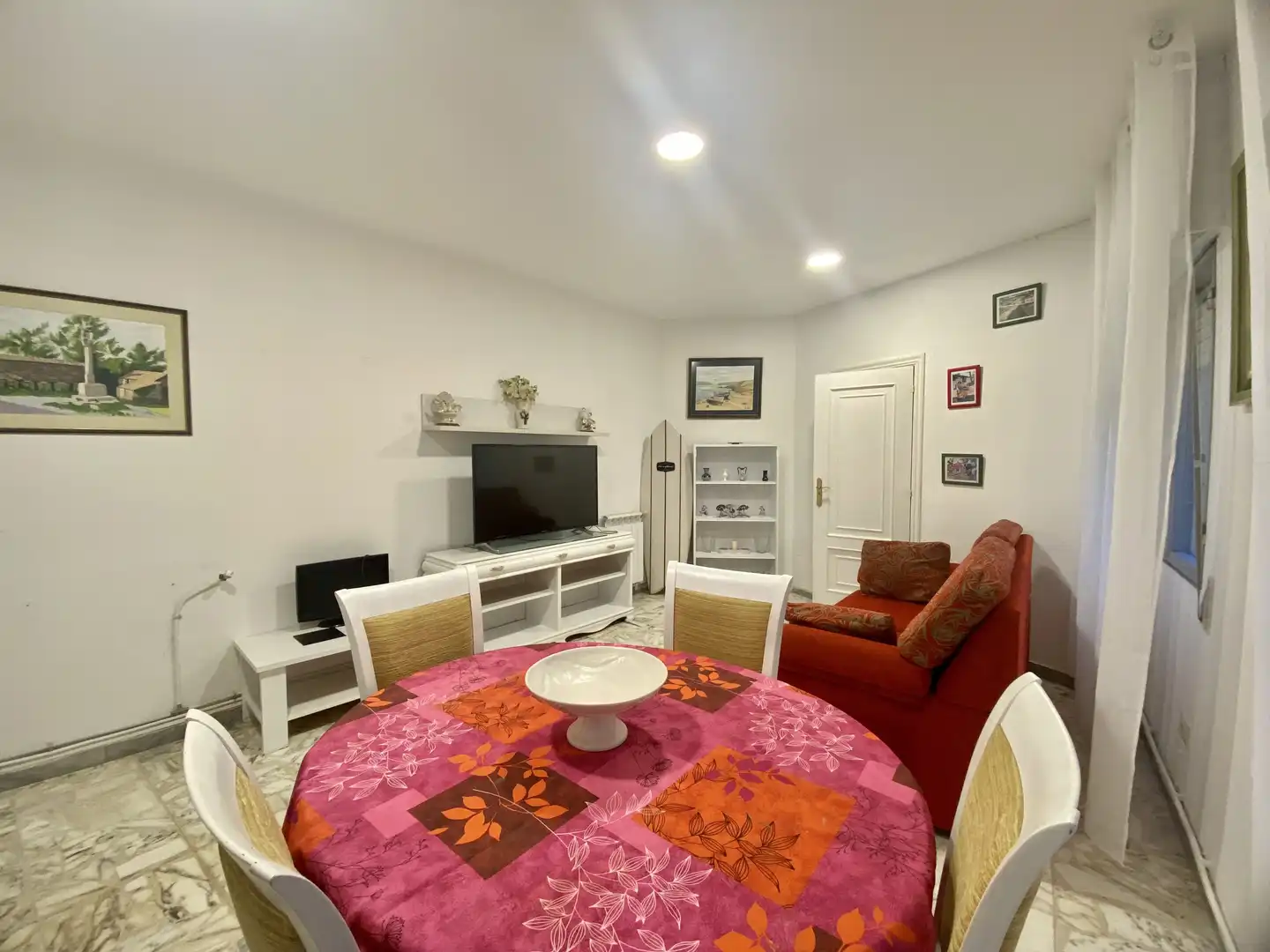 https://static.fotocasa.es/images/ads/50693a74-f19f-414d-b39a-45617b8954b6?rule=original