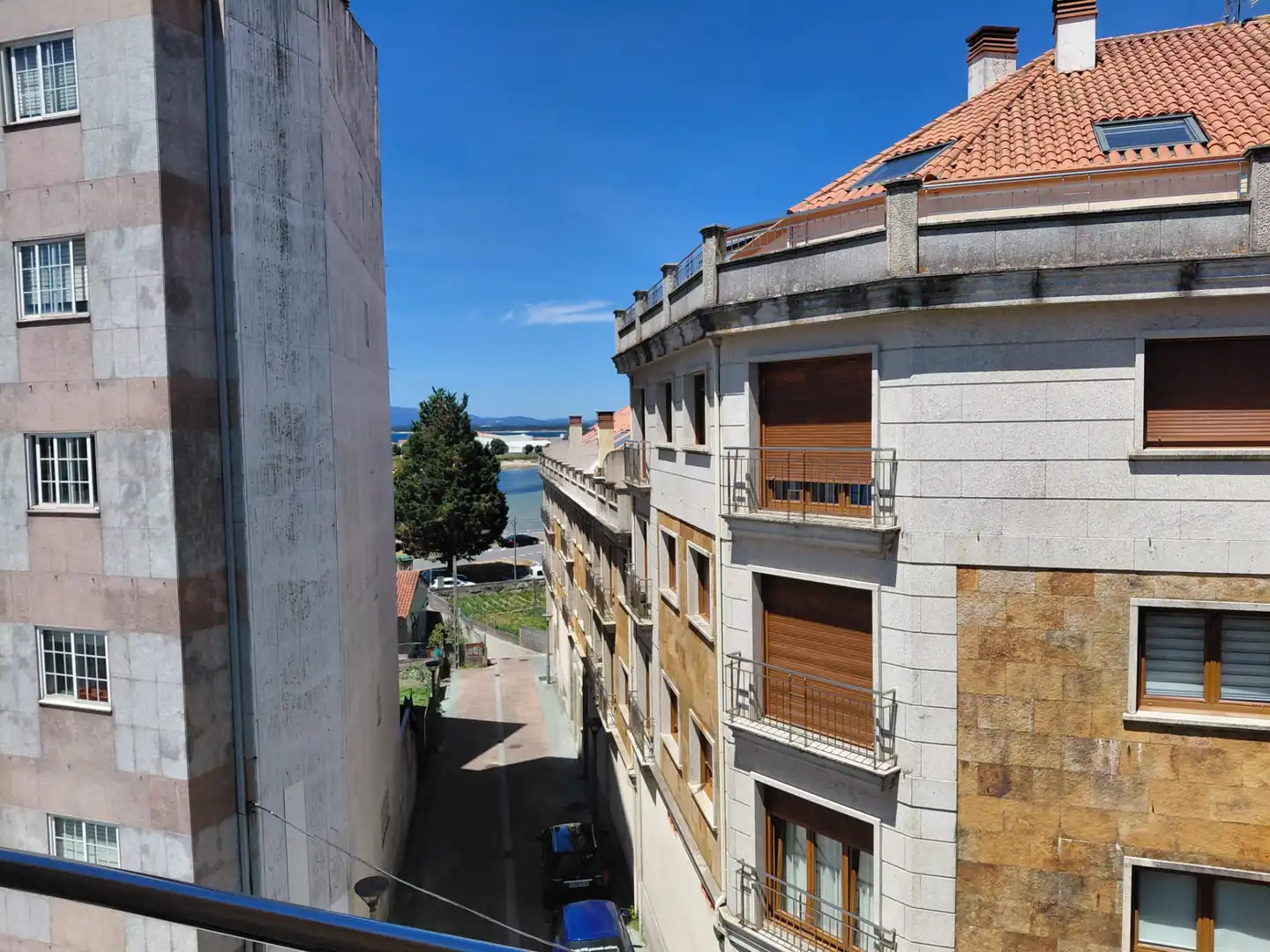 https://static.fotocasa.es/images/ads/8a97c11f-b905-4f4f-a149-bf7000d92fdf?rule=original