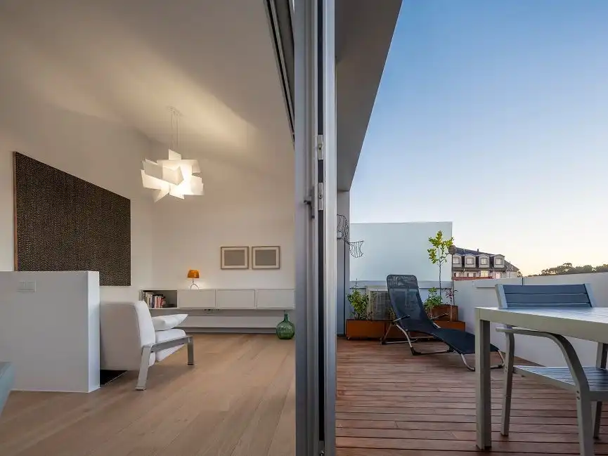 https://static.fotocasa.es/images/ads/a541536b-b535-444f-8b15-878c5b2b6f37?rule=original