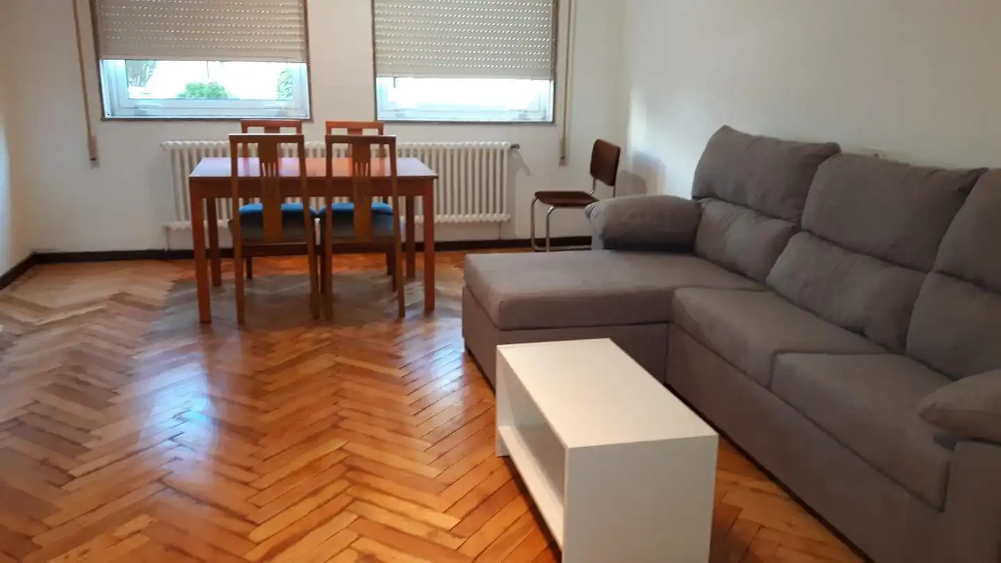 https://static.fotocasa.es/images/ads/e6bc550f-bc59-4e61-955d-9710381c0051?rule=original