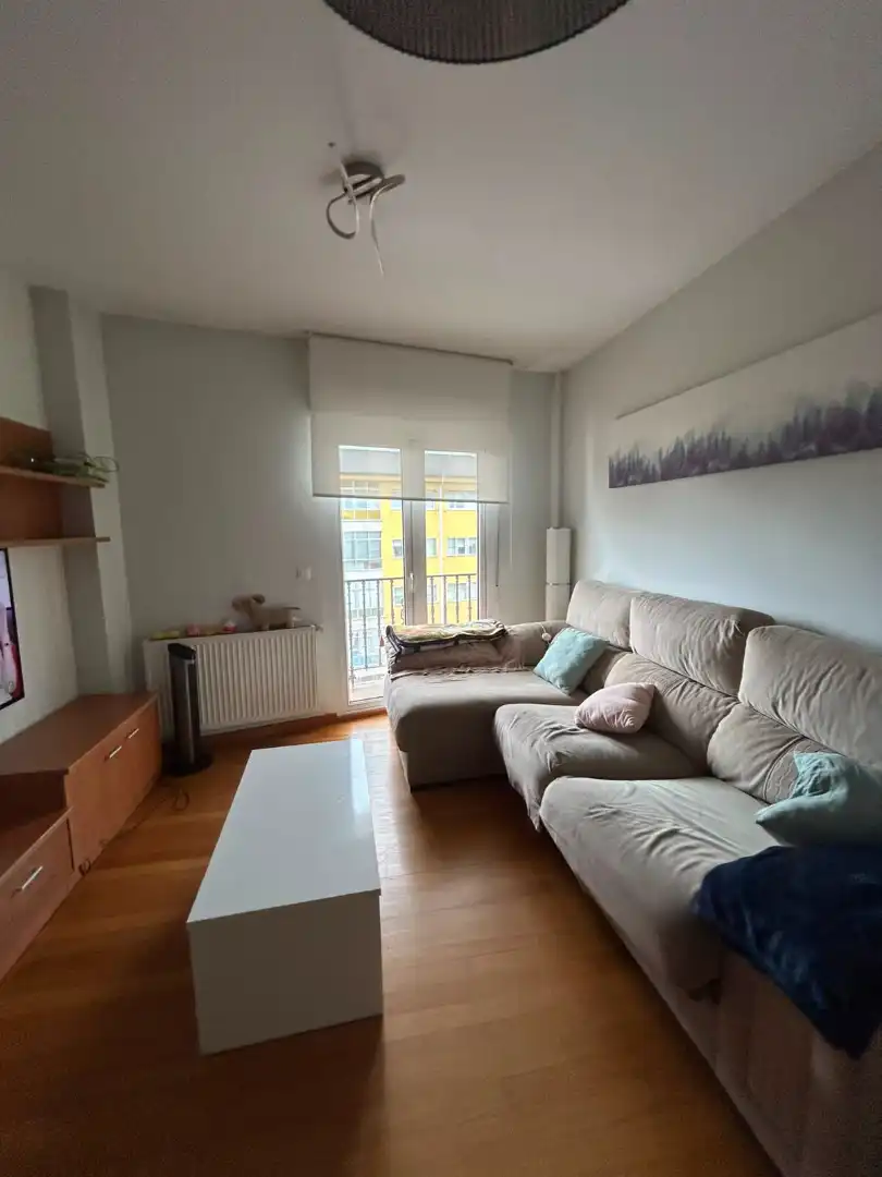 https://static.fotocasa.es/images/ads/9e601f79-6620-4940-b2a7-7e63f16d0756?rule=original