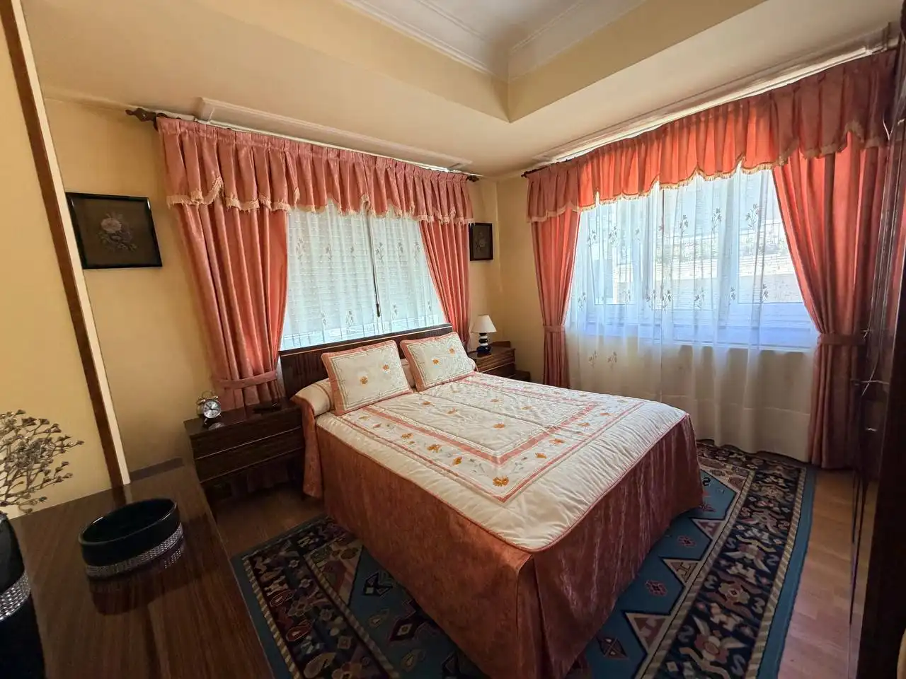 https://static.fotocasa.es/images/ads/c36b8412-c48a-40a3-84a6-c228f9a6b28f?rule=original