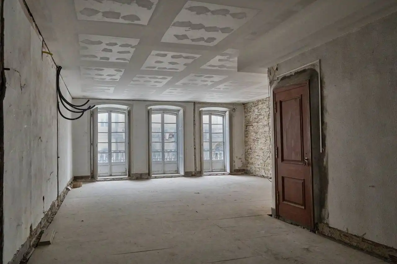 https://static.fotocasa.es/images/ads/a8a3eeff-5e3d-492d-86dd-696ada6f4b2b?rule=original