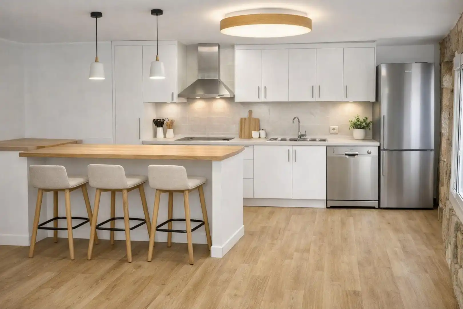 https://static.fotocasa.es/images/ads/fffa3cbd-be0f-4d3d-9b0c-e2f82e16f20c?rule=original