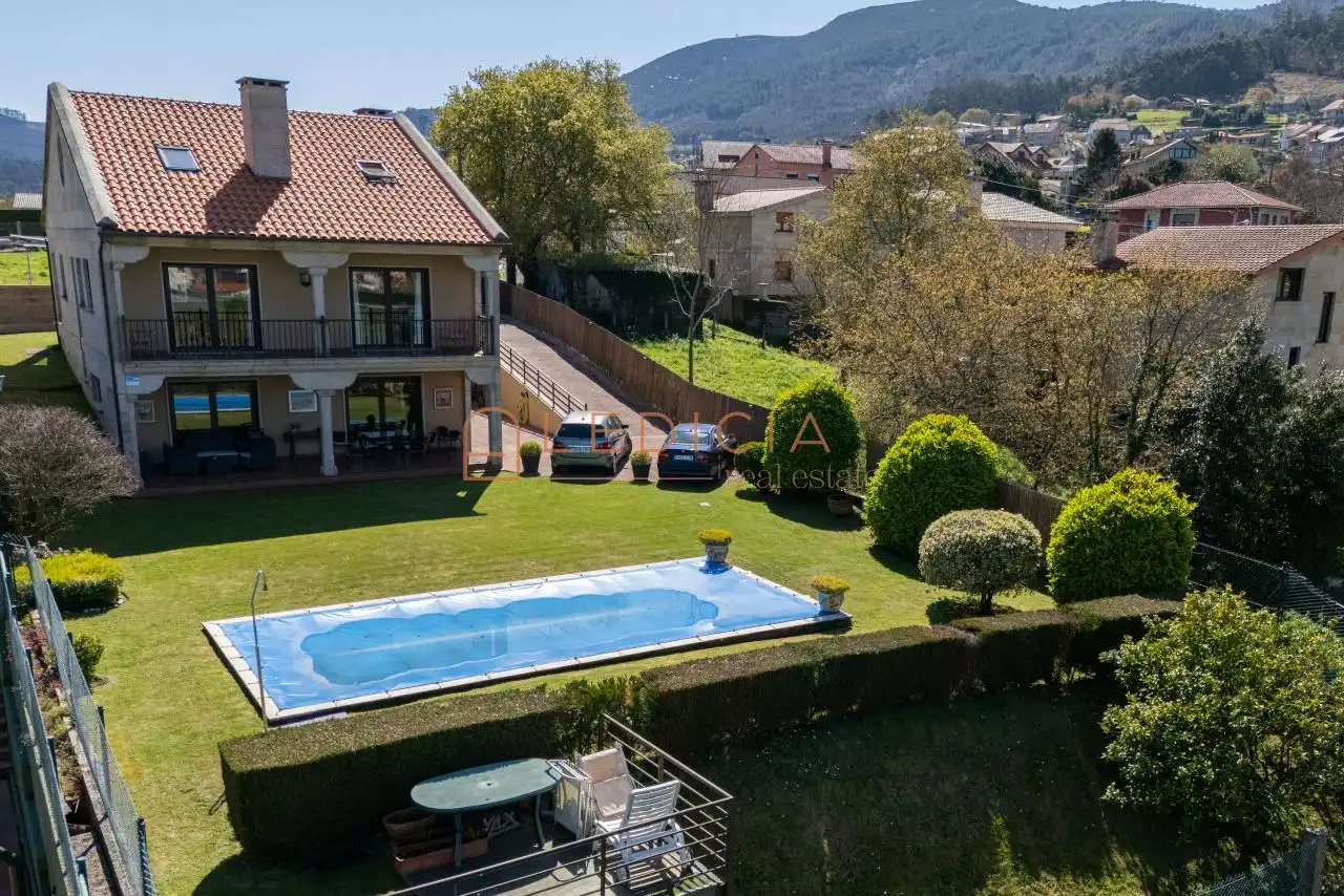 https://static.fotocasa.es/images/ads/5667ca5c-11e9-49d0-b428-e1ac4e88d7ba?rule=original