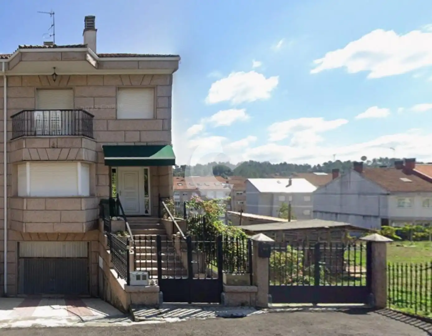 https://static.fotocasa.es/images/ads/4cd728af-3f4b-40f9-9e66-fd7f129d89c5?rule=original