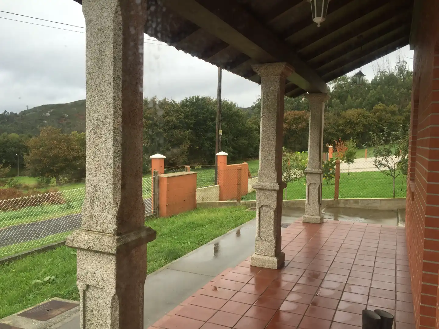 https://static.fotocasa.es/images/ads/ee6d026d-a89f-49be-ab3e-c11cb0ab5a81?rule=original