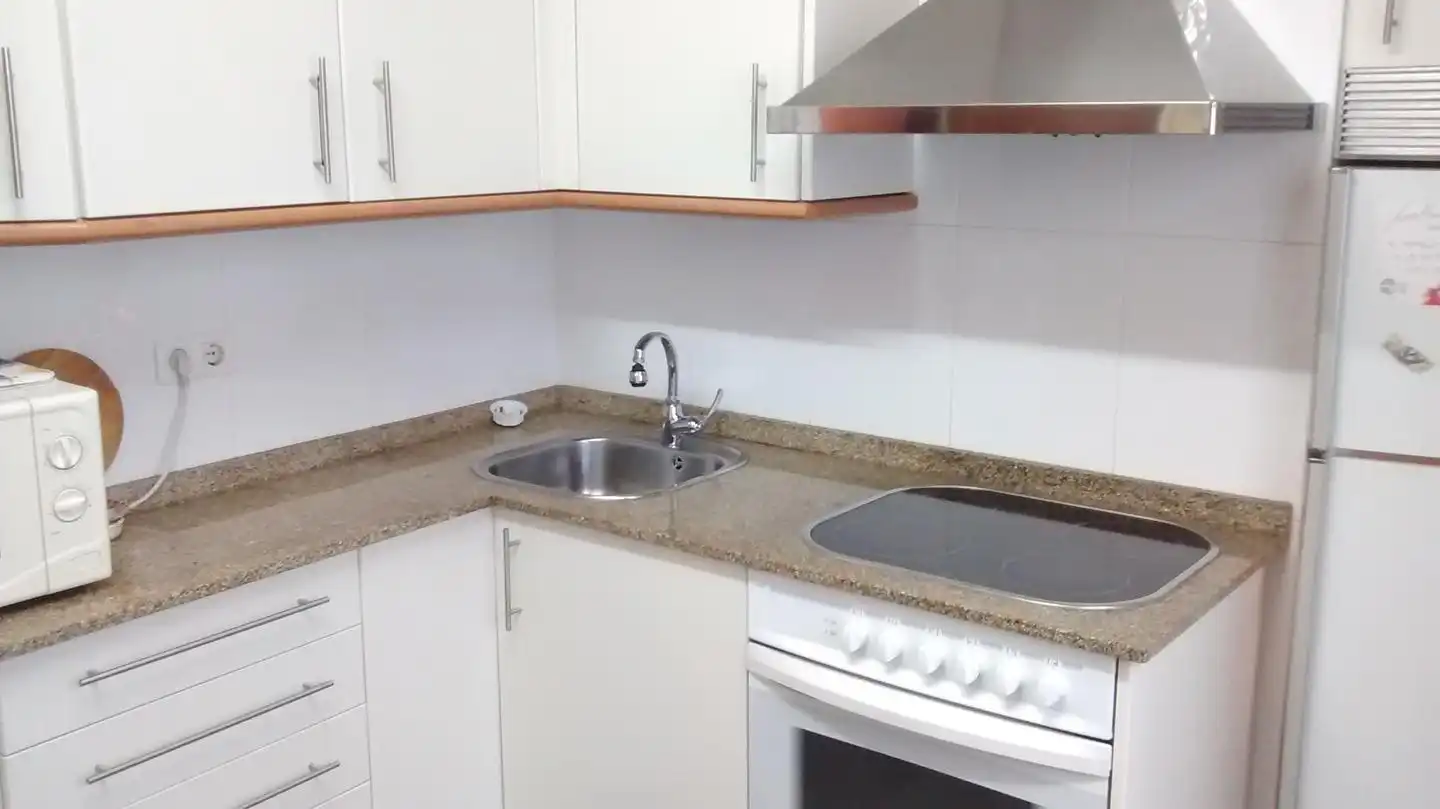 https://static.fotocasa.es/images/ads/1a805e41-1c19-4144-8b62-14b36cd19e7d?rule=original