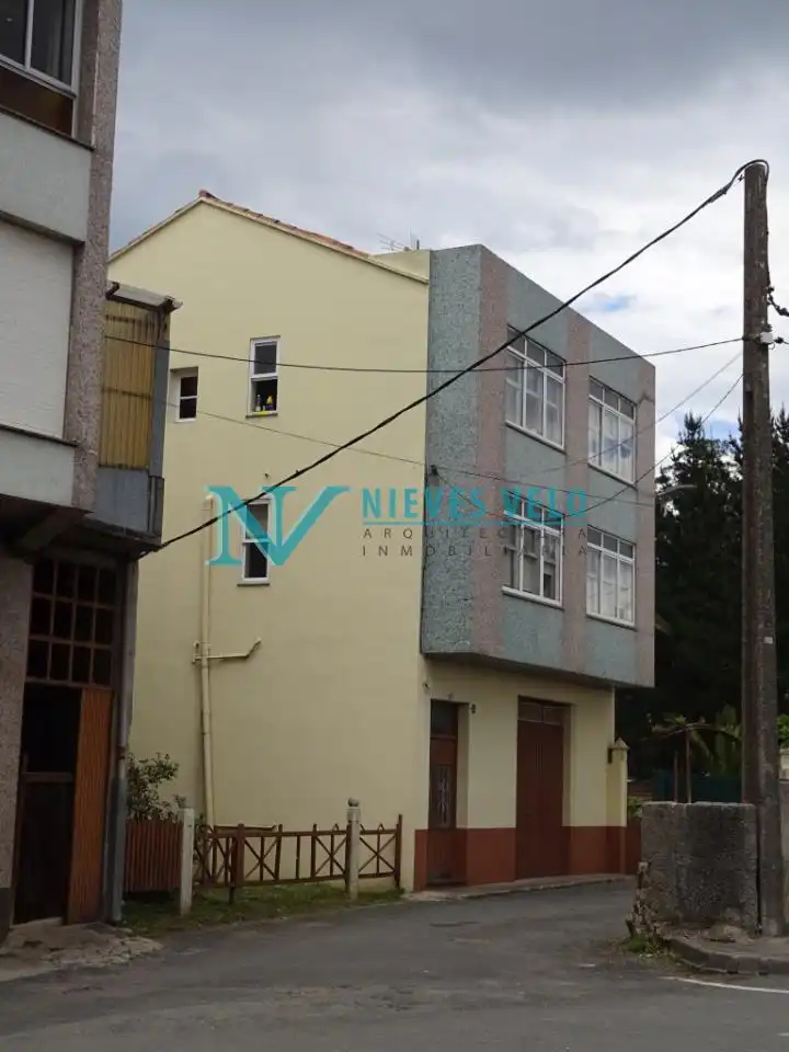https://static.fotocasa.es/images/ads/9656a2db-0ef4-42da-b20d-b61dd3cf5e7e?rule=original